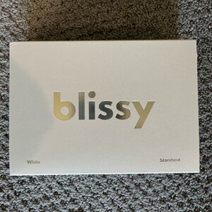 Blissy 100% Mulberry Silk
Pillowcase - White - Standard